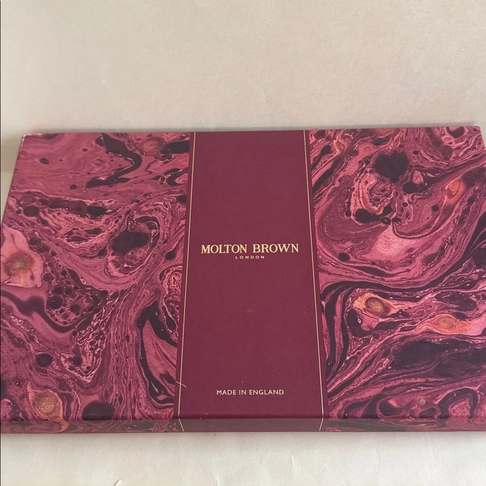 MOLTON BROWN 10p Holiday Stocking Stuffer Body Wash Set 10x1.7oz each NIB